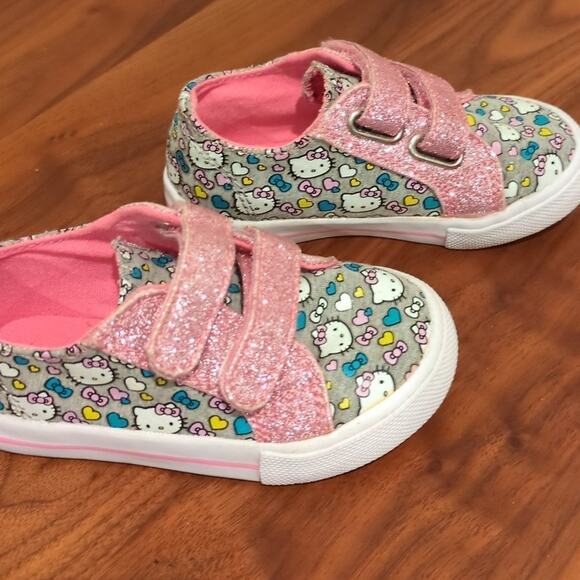 Sanrio pink glitter hello kitty Velcro shoes toddler 6 - Picture 3 of 6
